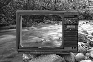 Read more about the article Hétfői adásszünet, diafilm és rádiókabaré . . .                          Gyerekkorom varázslatos hétfői